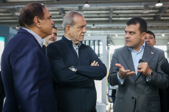 بازدید از نمایشگاه فناوری های روز آمد ایران