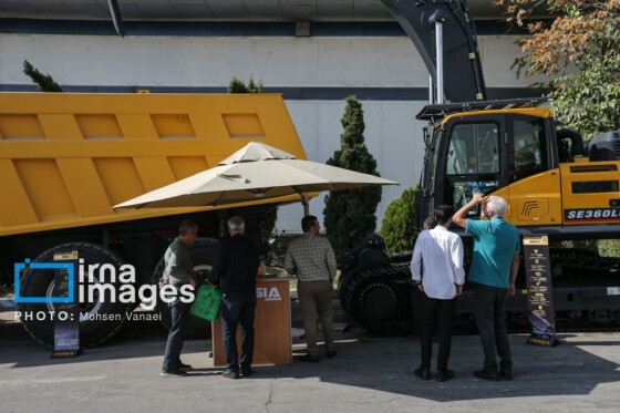 بازدید وزیر صنعت از نوزدهمین نمایشگاه بین المللی معدن