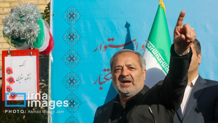 زنگ استکبار ستیزی در مدارس به صدا درآمد