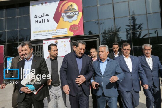 بازدید وزیر صنعت از نوزدهمین نمایشگاه بین المللی معدن