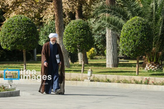 اعضای هیأت دولت در جمع خبرنگاران