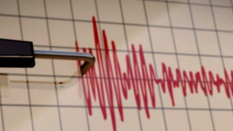 سپیدان فارس همچنان روی موج زلزله؛ ۸۵۳ ساختمان آسیب دید