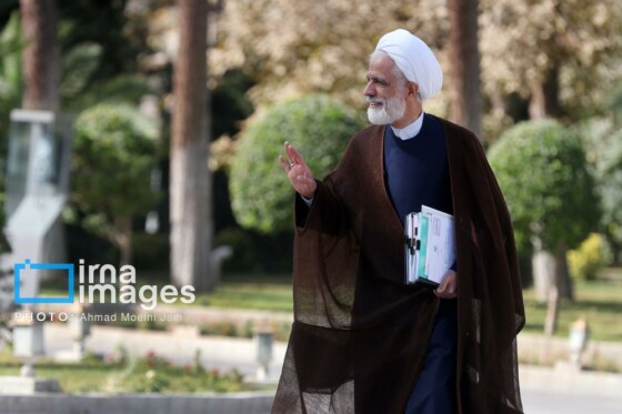 اعضای هیأت دولت در جمع خبرنگاران