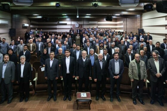 نشست دکتر مسعود پزشکیان با فرهیختگان و فعالان اجتماعی و فرهنگی استان کردستان