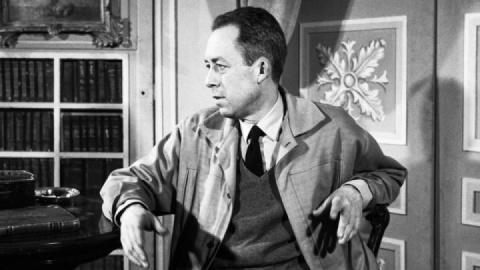 عبور از پوچی به اخلاق