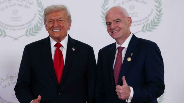 پس از ناامیدی از جایزه نوبل؛ فیفا جایزه صلح به ترامپ اهدا می‌کند