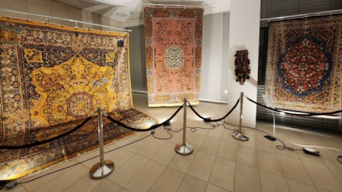 روز «هنر فرش ایرانی» در سفارت ایران در برلین برگزار شد