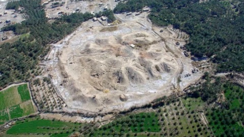 حفاظت از یک روایت ناتمام باستانی در جیرفت