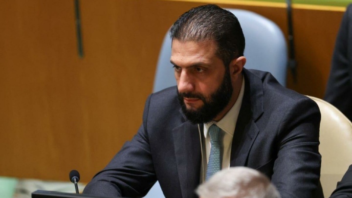 انگلیس و اتحادیه اروپا تحریم های احمد الشرع را لغو کردند