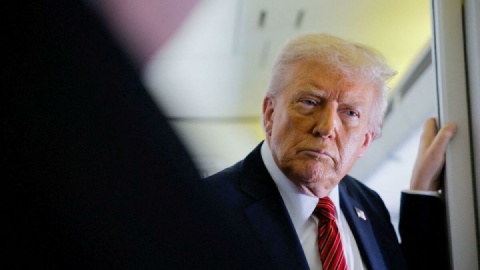 برای شنیدن درخواست لغو تحریمها علیه ایران آمادهام