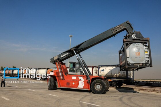 ورود اولین قطار باری برنامهریزی شده از روسیه به آپرین