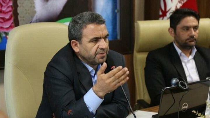 هیچ مدرسه غیردولتی حق خروج از ساختار تعلیم و تربیت رسمی را ندارد