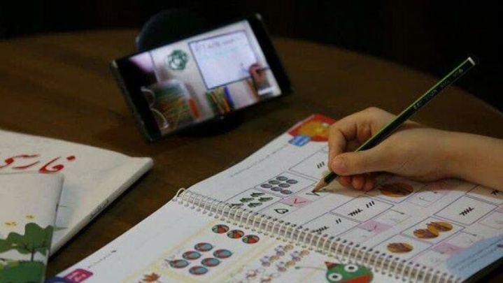 کلاس‌های غیرحضوری باید از ساعت ۹ تا ۱۵ برقرار باشند