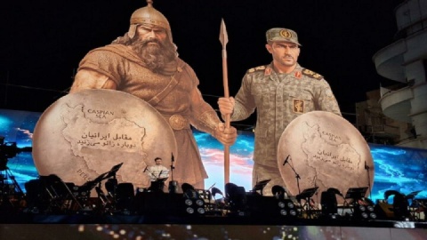 چو ایران نباشد تن من مباد