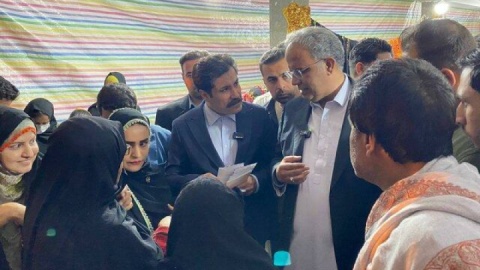 تدوین برنامه ویژه توانمندسازی هنرمندان محلی صنایع دستی در دولت چهاردهم