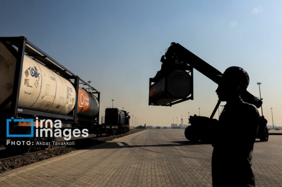 ورود اولین قطار باری برنامهریزی شده از روسیه به آپرین