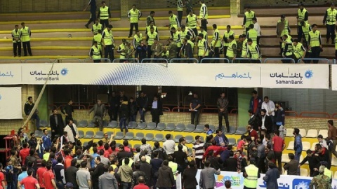 همیشه پای یک لیدر در میان است!