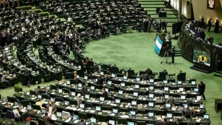 سوال از وزرای ارتباطات و ورزش اعلام وصول شد