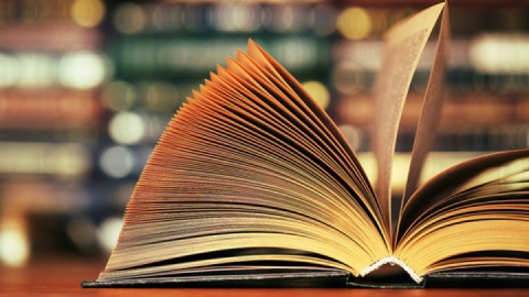 کتاب «در دوران من»؛ خاطرات یکی از جنجالیترین شخصیتهای سیاسی آمریکا