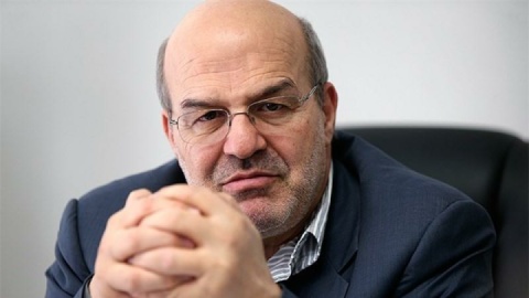 تلفنی دستور دادند که کشاورز باید منحل شود