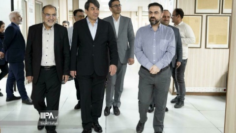 گزارش تصویری/ بازدید استاندار کرمان از روزنامه ایران