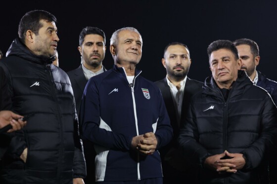 دیدار با بازیکنان و کادر فنی تیم ملی فوتبال