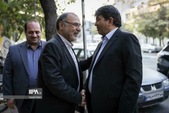 بازدید استاندار کرمان از روزنامه ایران