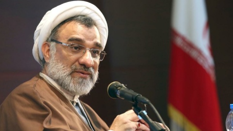 صدور «گواهینامه موتورسیکلت برای زنان»؛ نیازمند پاسخ حقوقدانان و مجلس