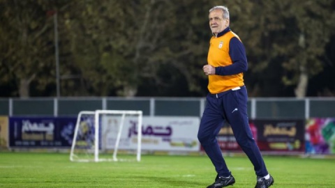 فیلم/ حضور پزشکیان در اردوی بازیکنان تیم ملی فوتبال