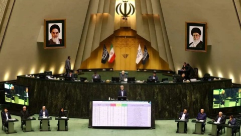 هشدار مجلس درباره تبعات حذف ارز ترجیحی