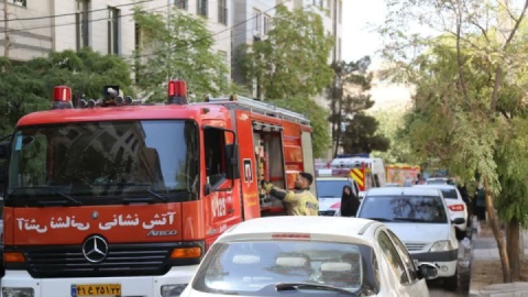 تصادف زنجیره‌ای به آتش‌سوزی منجر شد/ یک کشته تاکنون