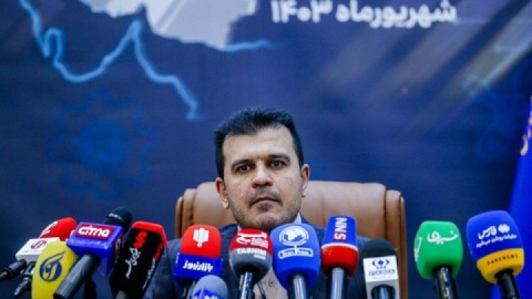 افشین: ۱۱۴ کارت اقامت ویژه برای متخصصان و کارآفرینان بین‌المللی در کشور صادر شده است