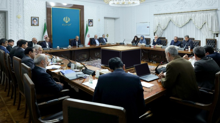 استفاده از ظرفیت نخبگان، از ارکان اصلی تصمیم‌سازی در مدیریت چالش آب است