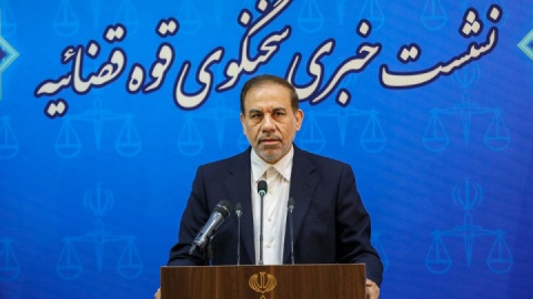 تشکیل پرونده قضایی برای مدیران ۴ شرکت نهادههای دامی/جزئیاتی از پرونده بانک آینده