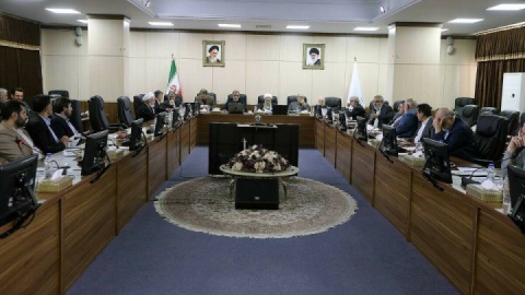 مجمع تشخیص «اصلاح قانون بانک مرکزی» را مغایر سیاست‌های کلی ندانست