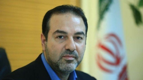 مرگ سالانه ۵۷ هزار نفر منتسب به آلودگی هوا/ از تولید خودروهای بی‌کیفیت دست برداریم