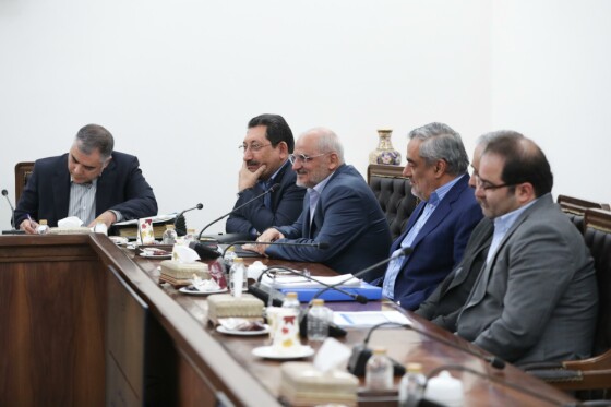 جلسه بررسی برنامه‌های افزایش تولید و رفع ناترازی‌ها در حوزه انرژی