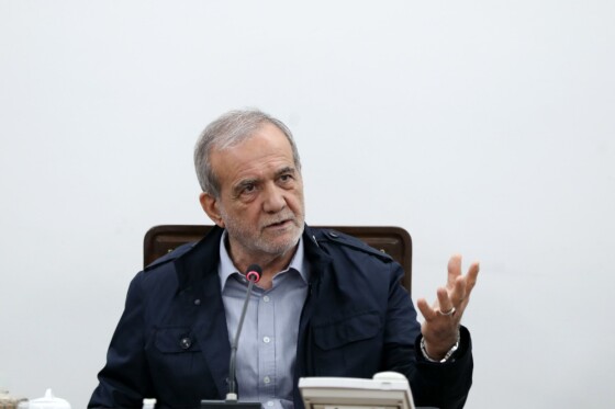 جلسه بررسی برنامه‌های افزایش تولید و رفع ناترازی‌ها در حوزه انرژی