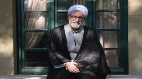 فقیه آستانه‌نشین