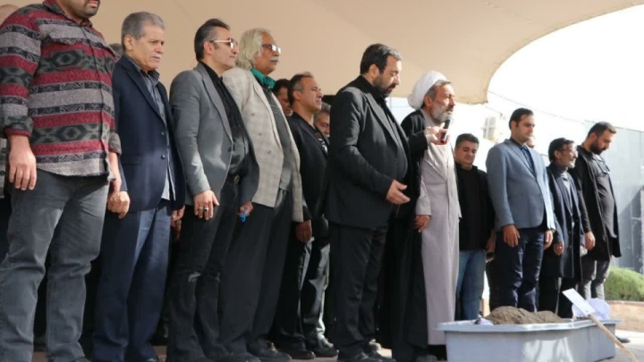 همایون ارشادی، در بهشت سکینه کرج آرام گرفت