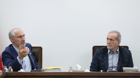 گزارش تصویری/ جلسه بررسی برنامه‌های افزایش تولید و رفع ناترازی‌ها در حوزه انرژی