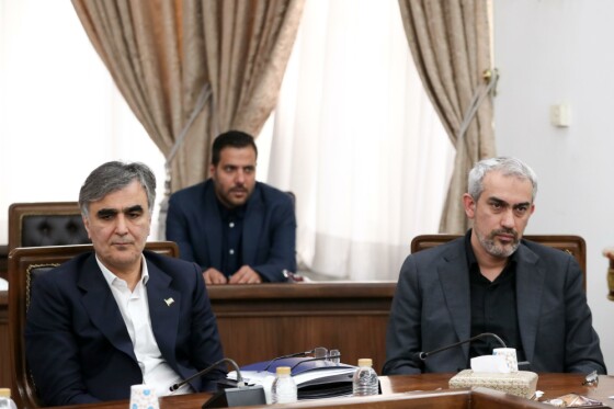 جلسه بررسی برنامه‌های افزایش تولید و رفع ناترازی‌ها در حوزه انرژی