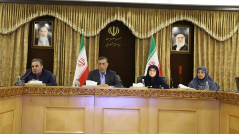 تاکید قائمپناه بر لزوم پایبندی به استانداردها و رفع بوی نامطبوع اتوبان قم ـ تهران