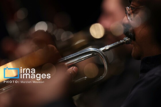 «ارکستر سمفونیک تهران به رهبری «پانیذ فریوسفی»