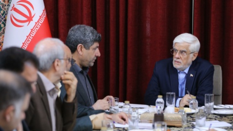 گرارش تصویری/ معاون اول رئیس‌جمهور در دیدار با جمعی از اساتید روان‌شناسی