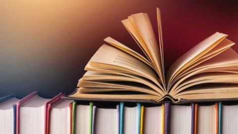 راه‌اندازی پیاده‌راه کتاب از میدان انقلاب تا چهارراه ولیعصر (عج)