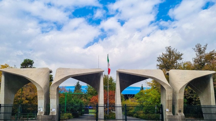 اعتماد سازی از مسیر ارتباطات مشارکتی و تعاملی