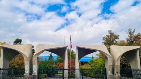 اعتماد سازی از مسیر ارتباطات مشارکتی و تعاملی