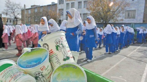 آغاز توزیع شیر در مدارس از امروز