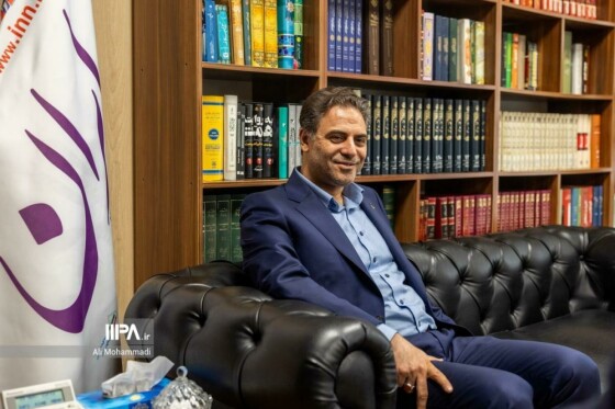 بازدید مدیرعامل شرکت مخابرات از روزنامه ایران